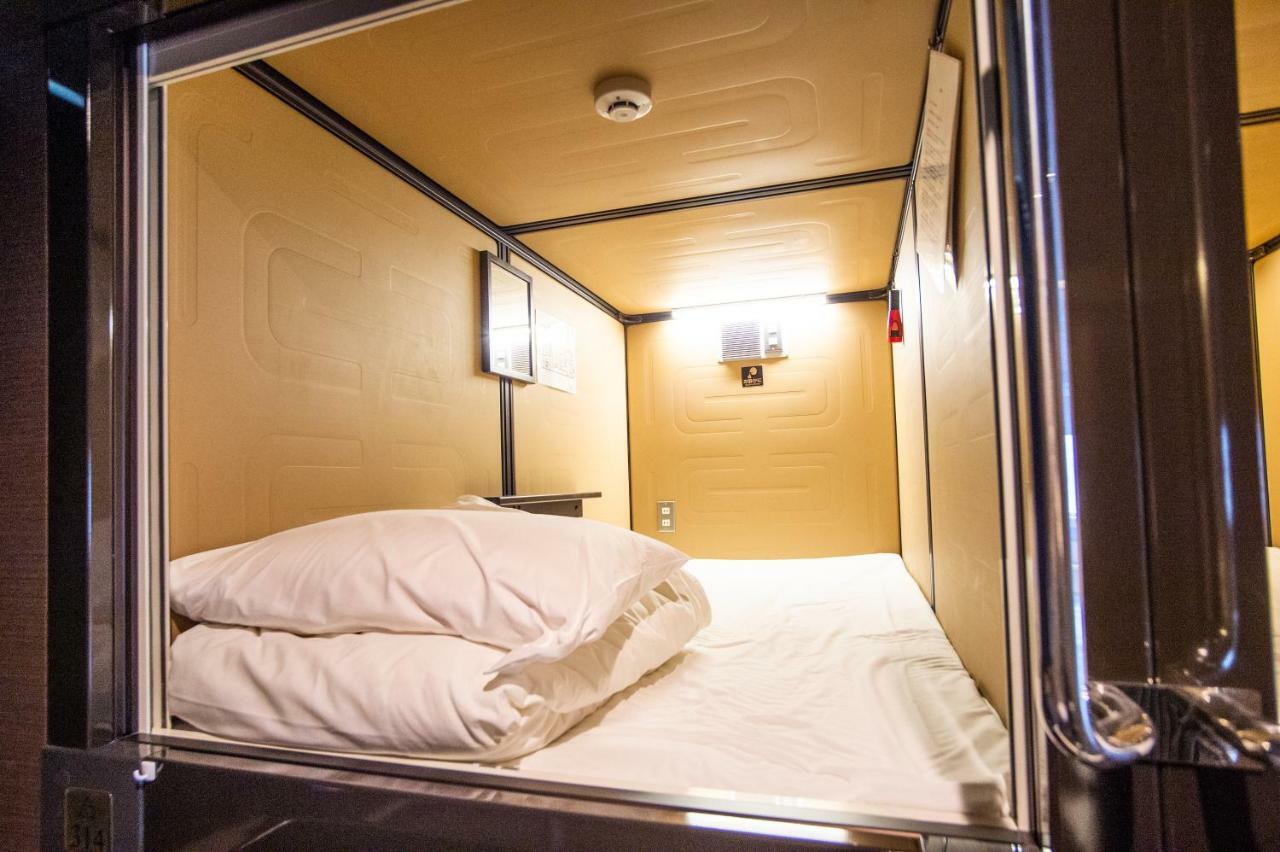 Capsule Hotel Хакодате Екстериор снимка