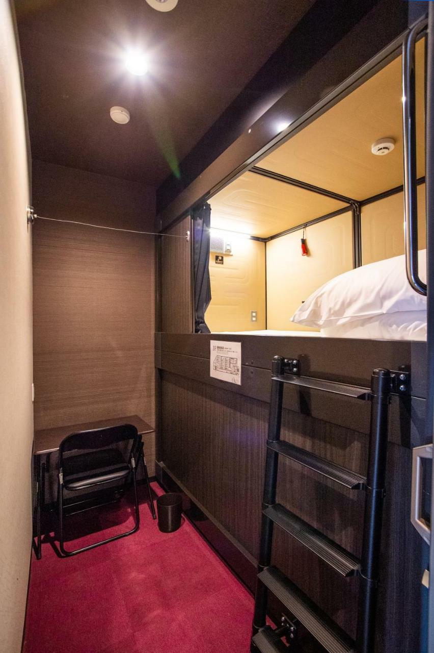 Capsule Hotel Хакодате Екстериор снимка