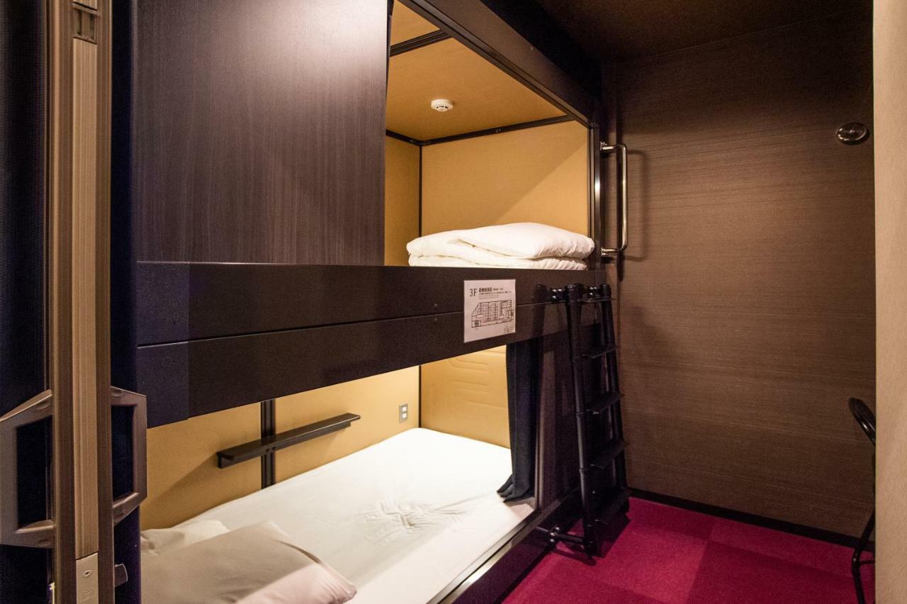 Capsule Hotel Хакодате Екстериор снимка